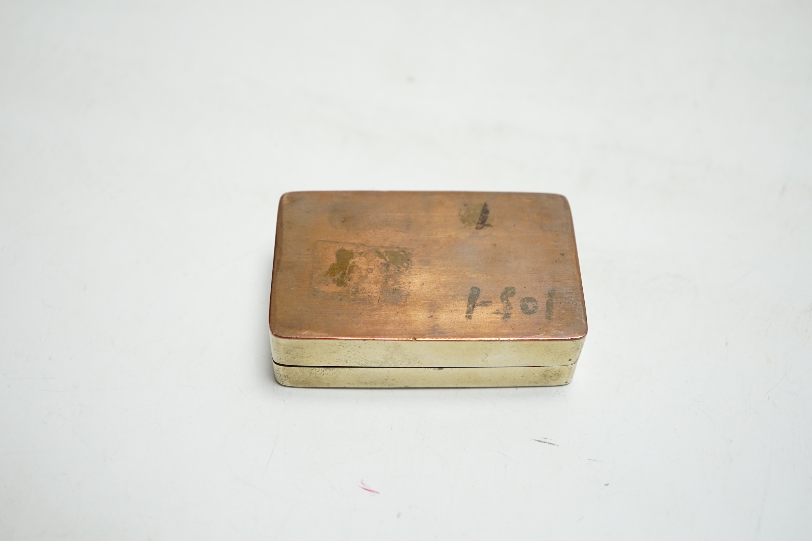 An early 20th century Chinese ink box, 7.5cm wide, 4.5 cm deep